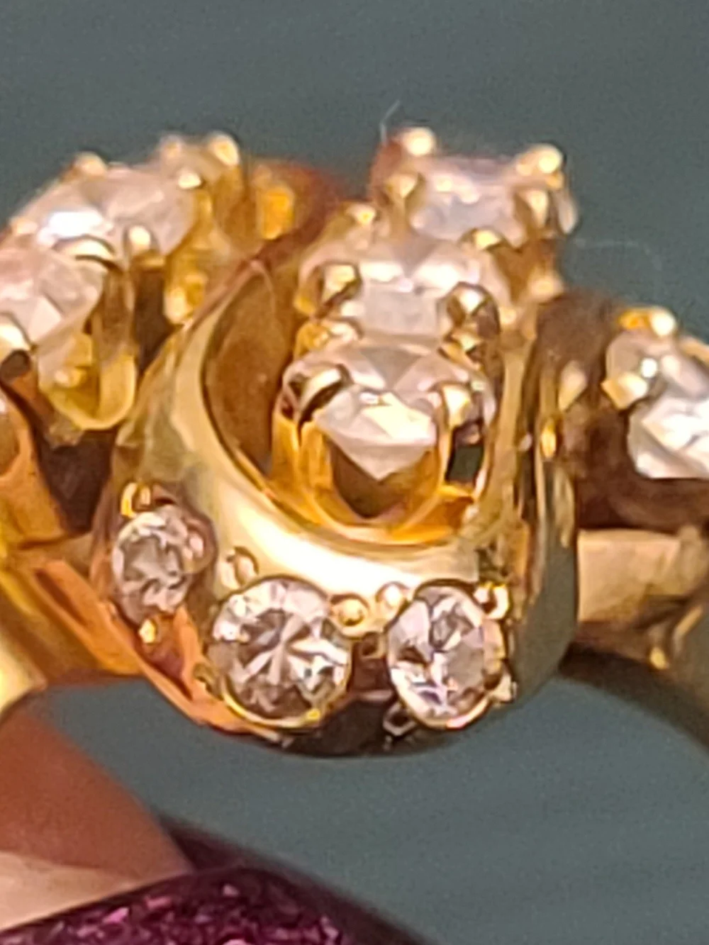 Stunning Custom Made 14K Gold And Diamond Swirl Ring! Size 6